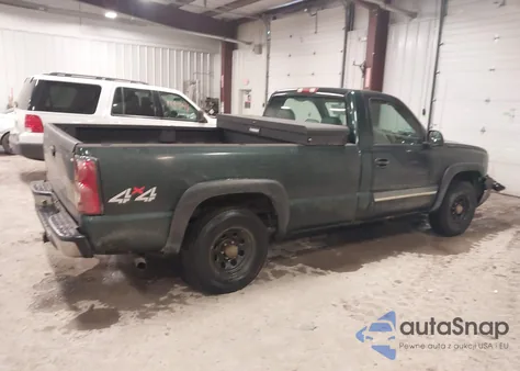 2004 Chevrolet Silverado 1500 из США, поврежденный, VIN 1GCEK14T04E155022